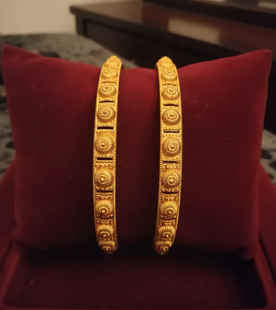 Heritage Slim Gold Bangles (Set of 2)