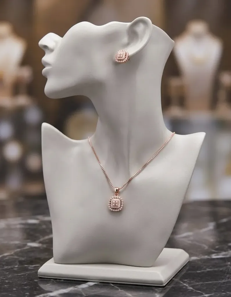 Rosé Sparkle Square Necklace Set