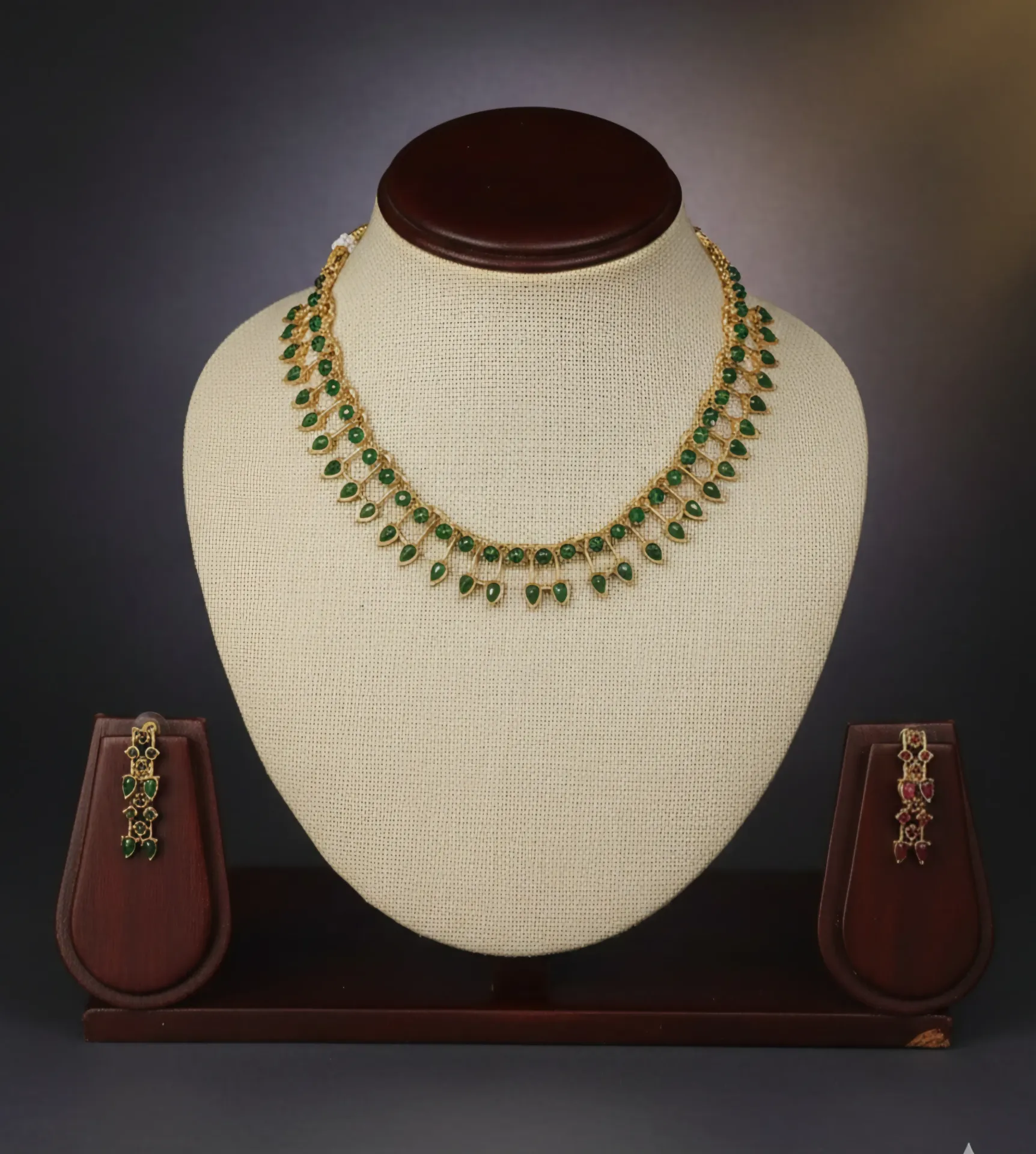 Traditional Stone Neckpiece