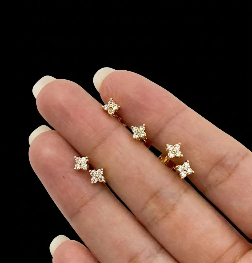 4-Petal AD Stud Earrings