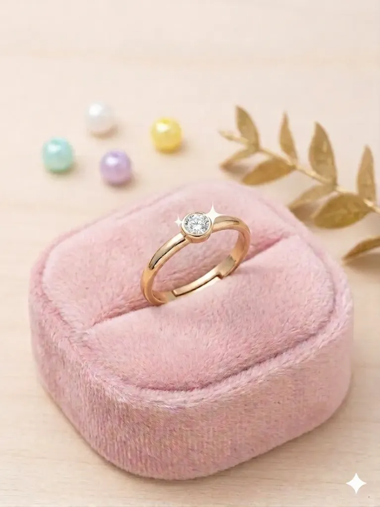 Mini Solitaire Ring