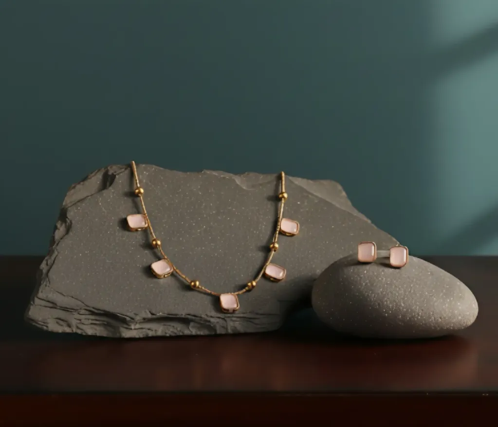 Simple Colored Necklace (Green)