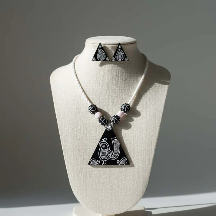 Black & White Tribal Wooden Necklace Set