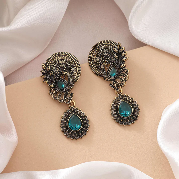 Artistic Oxidised Pattern Earrings (Green)