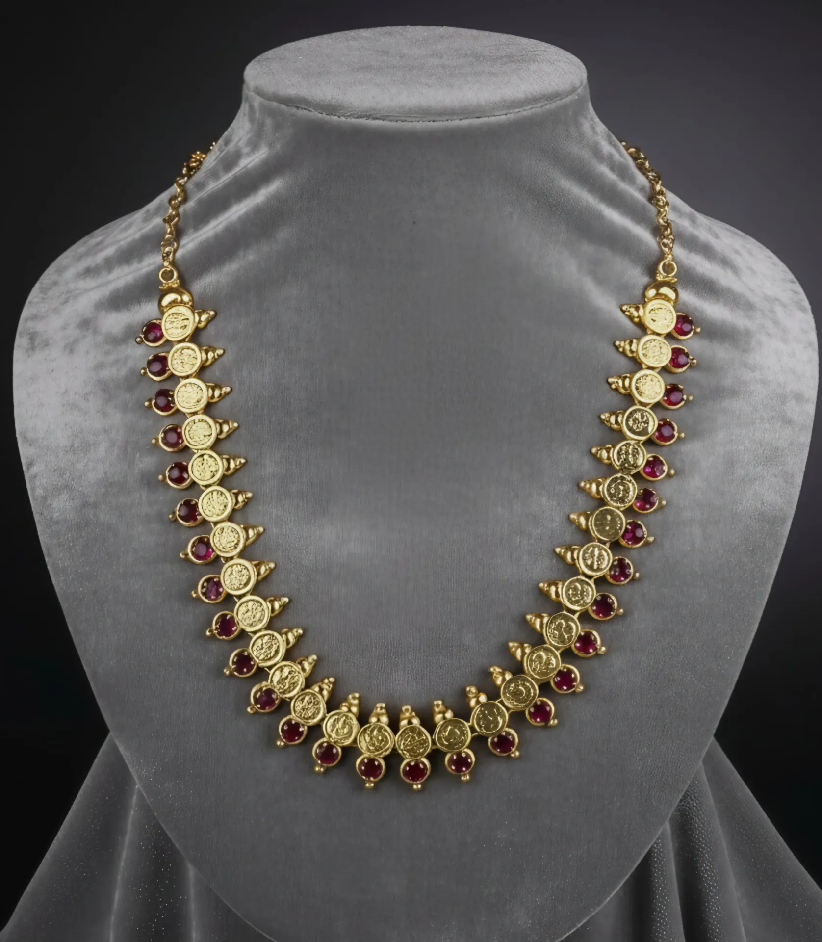 Heritage Stone Kaashu Neckpiece (Red)