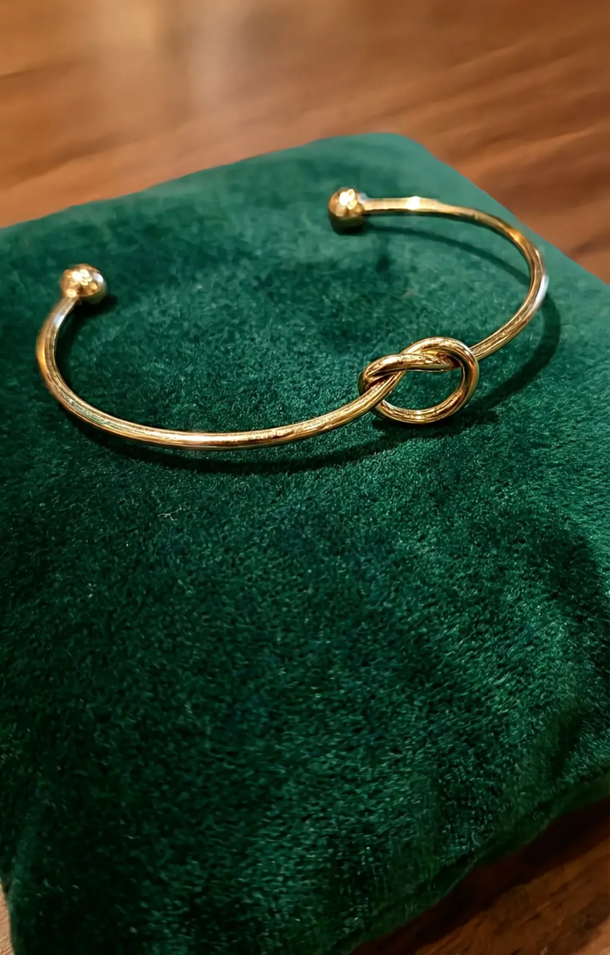 Knotted Anti-Tarnish Gold Cuff Bracelet