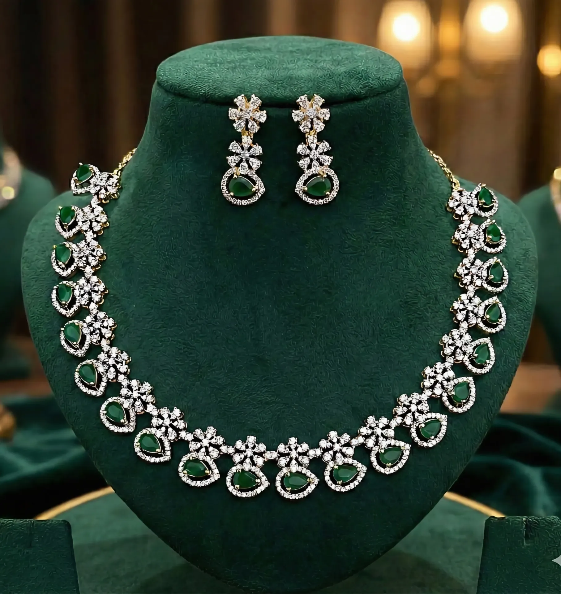 Rhodium Stone Neckpiece with Intricate Detailing